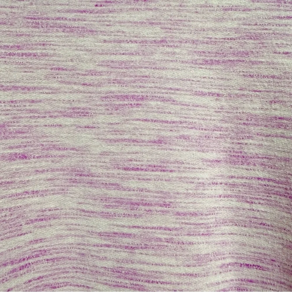 Champion elite size large long sleeve lightweight top, light purple & white mix